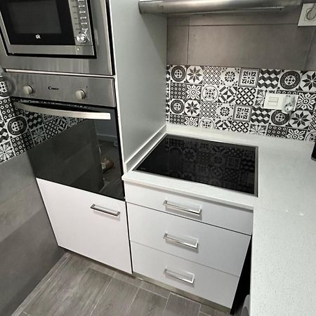 Arenales Beach Boutique Apartment 아레날레스 델 솔 외부 사진