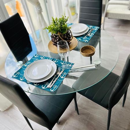 Arenales Beach Boutique Apartment 아레날레스 델 솔 외부 사진