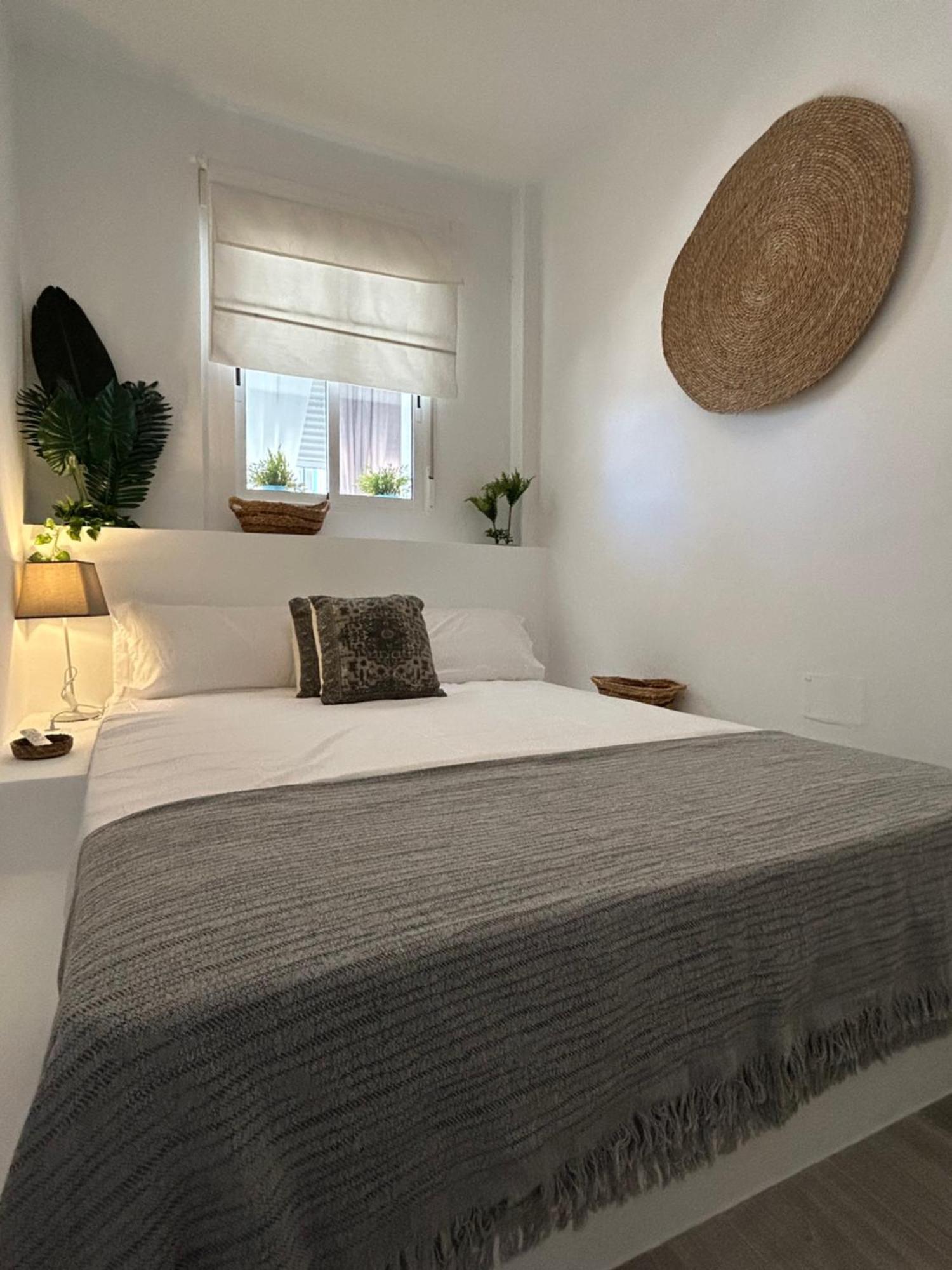 Arenales Beach Boutique Apartment 아레날레스 델 솔 외부 사진