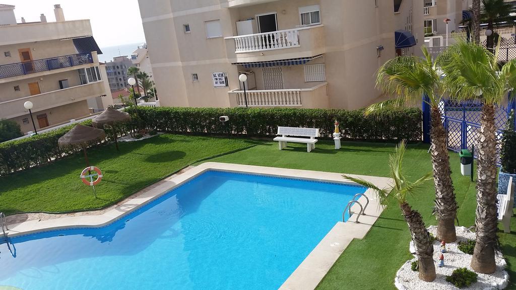 Arenales Beach Boutique Apartment 아레날레스 델 솔 외부 사진