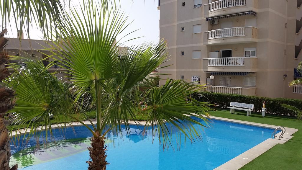 Arenales Beach Boutique Apartment 아레날레스 델 솔 외부 사진