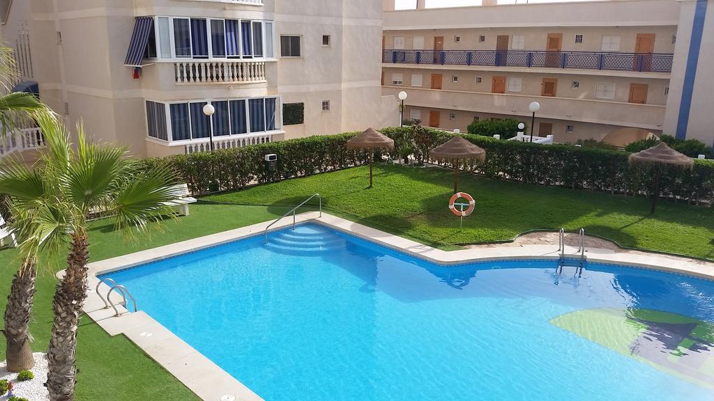 Arenales Beach Boutique Apartment 아레날레스 델 솔 외부 사진